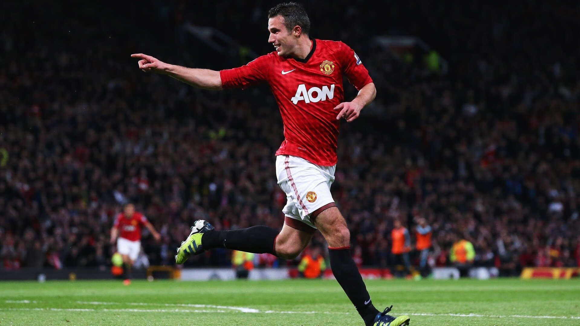 德赢下载地址-英超“冷门频出”，榜首竞争变得扑朔迷离，英超最火的球队